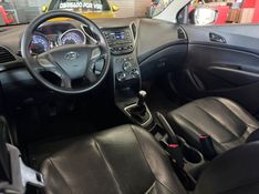 Hyundai HB20 1.0 UNIQUE 12V FLEX 4P MANUAL 2019/2019 CASTELLAN E TOMAZONI MOTORS CAXIAS DO SUL / Carros no Vale