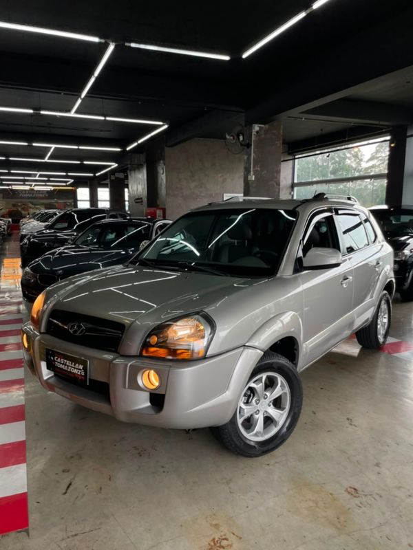 Hyundai TUCSON 2.0 MPFI GL 16V 142CV 2WD GASOLINA 4P AUTOMÁTICO 2009/2010 CASTELLAN E TOMAZONI MOTORS CAXIAS DO SUL / Carros no Vale