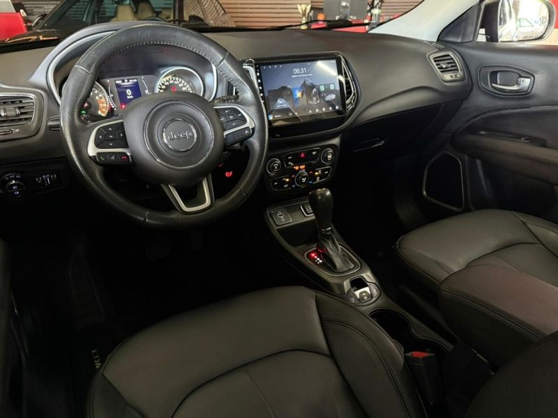 JEEP COMPASS 2.0 16V FLEX SPORT AUTOMÁTICO 2017/2018 CASTELLAN E TOMAZONI MOTORS CAXIAS DO SUL / Carros no Vale JEEP COMPASS 2.0 16V FLEX SPORT AUTOMÁTICO 2017/2018 CASTELLAN E TOMAZONI MOTORS CAXIAS DO SUL / Carros no Vale