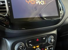 JEEP COMPASS 2.0 16V FLEX SPORT AUTOMÁTICO 2017/2018 CASTELLAN E TOMAZONI MOTORS CAXIAS DO SUL / Carros no Vale