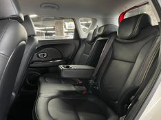 KIA SOUL 1.6 EX 16V FLEX 4P AUTOMÁTICO 2016/2016 CASTELLAN E TOMAZONI MOTORS CAXIAS DO SUL / Carros no Vale