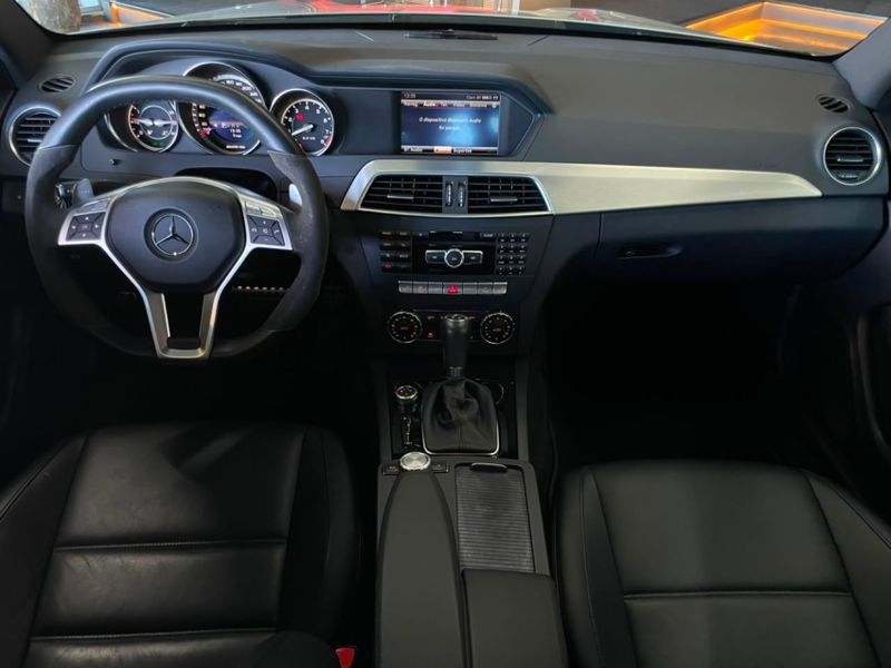 Mercedes-Benz C 63 AMG 6.2 V8 GASOLINA COUPÉ MCT 2013/2013 CASTELLAN E TOMAZONI MOTORS CAXIAS DO SUL / Carros no Vale Mercedes-Benz C 63 AMG 6.2 V8 GASOLINA COUPÉ MCT 2013/2013 CASTELLAN E TOMAZONI MOTORS CAXIAS DO SUL / Carros no Vale
