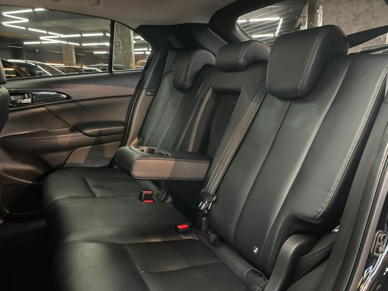 Mitsubishi ECLIPSE CROSS 1.5 MIVEC TURBO GASOLINA HPE-S CVT 2023/2023 CASTELLAN E TOMAZONI MOTORS CAXIAS DO SUL / Carros no Vale Mitsubishi ECLIPSE CROSS 1.5 MIVEC TURBO GASOLINA HPE-S CVT 2023/2023 CASTELLAN E TOMAZONI MOTORS CAXIAS DO SUL / Carros no Vale