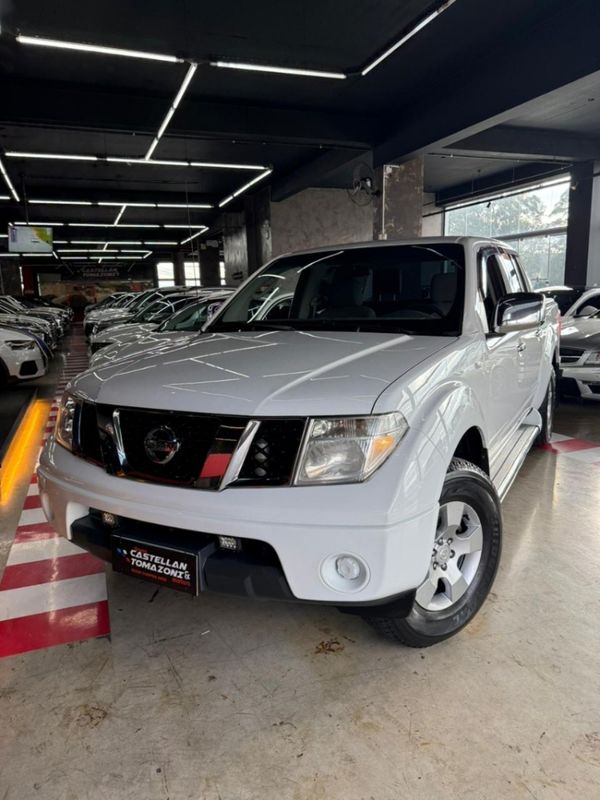 Nissan FRONTIER 2.5 XE 4X4 CD TURBO ELETRONIC DIESEL 4P MANUAL 2010/2010 CASTELLAN E TOMAZONI MOTORS CAXIAS DO SUL / Carros no Vale