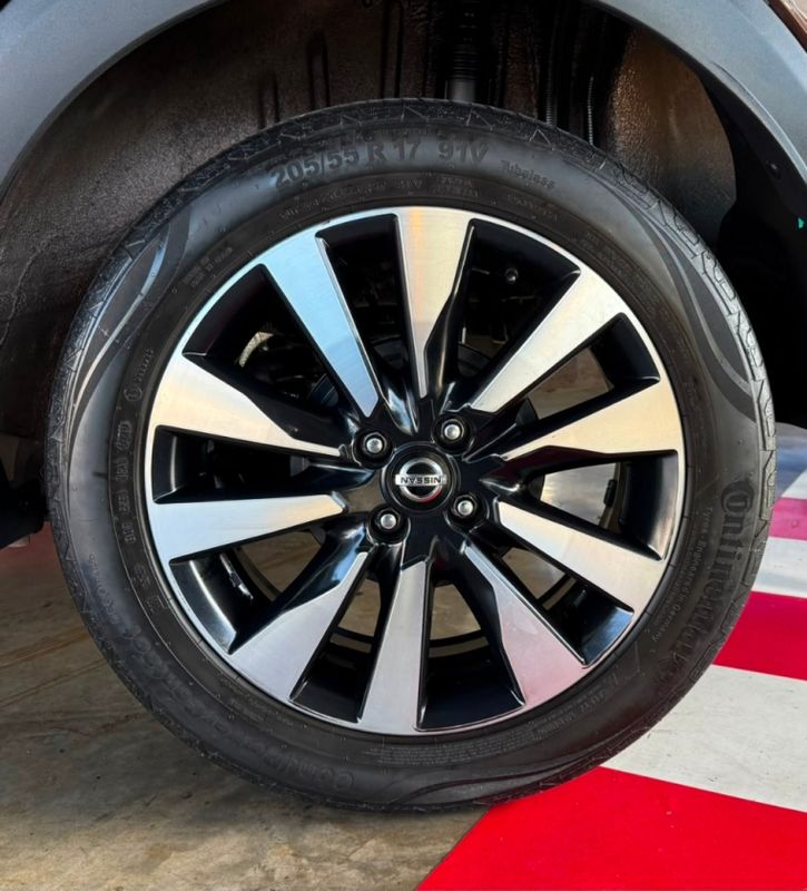 Nissan KICKS 1.6 16V FLEXSTART SL 4P XTRONIC 2019/2020 CASTELLAN E TOMAZONI MOTORS CAXIAS DO SUL / Carros no Vale