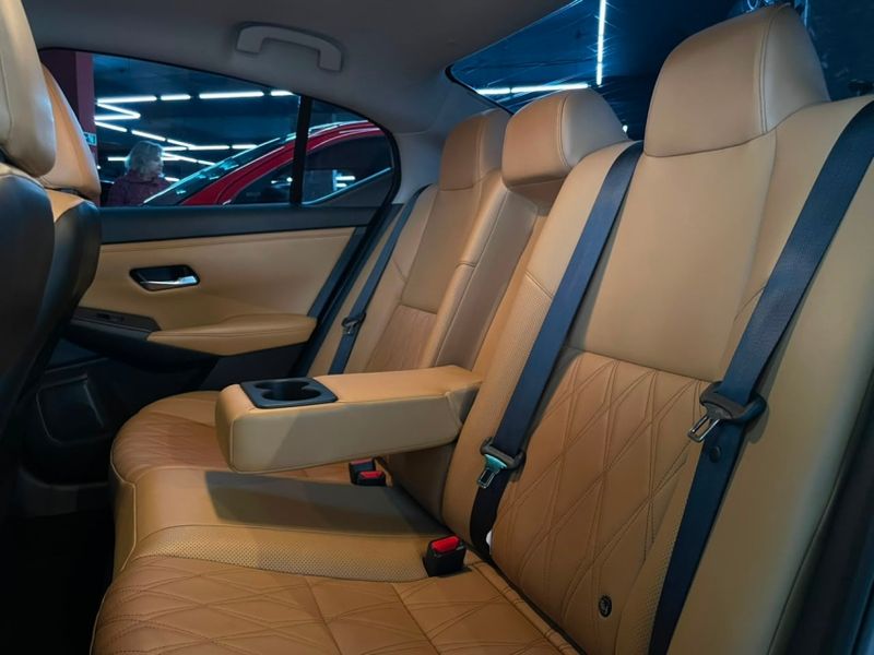 Nissan SENTRA 2.0 16V GASOLINA EXCLUSIVE XTRONIC 2023/2023 CASTELLAN E TOMAZONI MOTORS CAXIAS DO SUL / Carros no Vale Nissan SENTRA 2.0 16V GASOLINA EXCLUSIVE XTRONIC 2023/2023 CASTELLAN E TOMAZONI MOTORS CAXIAS DO SUL / Carros no Vale