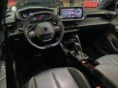 Peugeot 2008 1.0 TURBO 200 FLEX GT CVT 2024/2025 CASTELLAN E TOMAZONI MOTORS CAXIAS DO SUL / Carros no Vale
