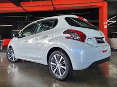 Peugeot 208 1.6 GRIFFE 16V FLEX 4P AUTOMÁTICO 2017/2017 CASTELLAN E TOMAZONI MOTORS CAXIAS DO SUL / Carros no Vale