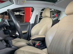 Peugeot 208 1.6 GRIFFE 16V FLEX 4P AUTOMÁTICO 2017/2017 CASTELLAN E TOMAZONI MOTORS CAXIAS DO SUL / Carros no Vale