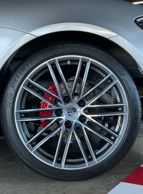Porsche 718 2.0 16V H4 GASOLINA CAYMAN PDK 2019/2020 CASTELLAN E TOMAZONI MOTORS CAXIAS DO SUL / Carros no Vale Porsche 718 2.0 16V H4 GASOLINA CAYMAN PDK 2019/2020 CASTELLAN E TOMAZONI MOTORS CAXIAS DO SUL / Carros no Vale
