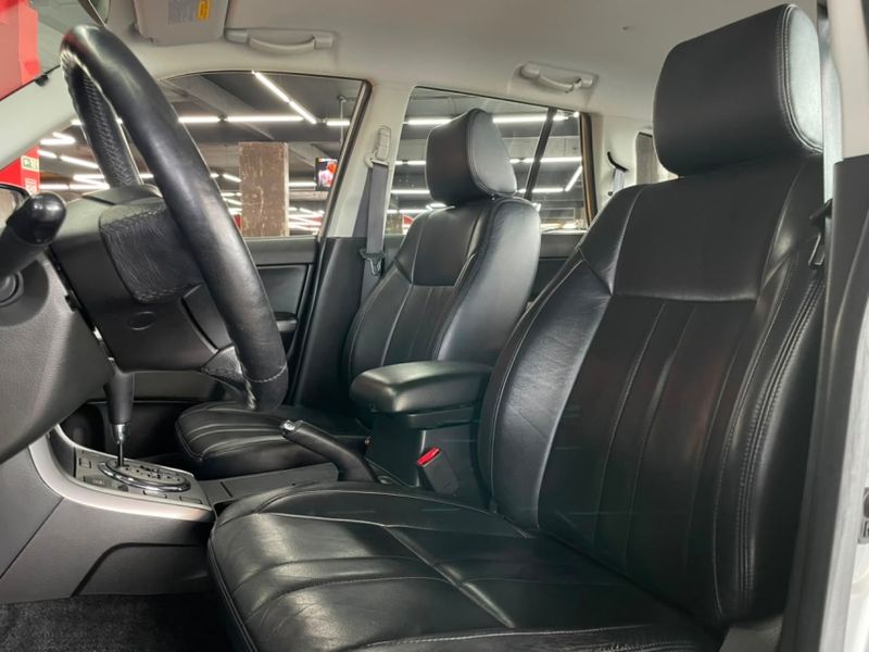 Suzuki GRAND VITARA 2.0 4X2 16V GASOLINA 4P AUTOMÁTICO 2014/2015 CASTELLAN E TOMAZONI MOTORS CAXIAS DO SUL / Carros no Vale