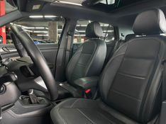 Volkswagen T-CROSS 1.4 250 TSI TOTAL FLEX HIGHLINE AUTOMÁTICO 2022/2022 CASTELLAN E TOMAZONI MOTORS CAXIAS DO SUL / Carros no Vale