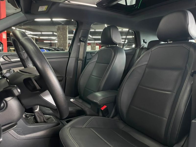 Volkswagen T-CROSS 1.4 250 TSI TOTAL FLEX HIGHLINE AUTOMÁTICO 2022/2022 CASTELLAN E TOMAZONI MOTORS CAXIAS DO SUL / Carros no Vale Volkswagen T-CROSS 1.4 250 TSI TOTAL FLEX HIGHLINE AUTOMÁTICO 2022/2022 CASTELLAN E TOMAZONI MOTORS CAXIAS DO SUL / Carros no Vale