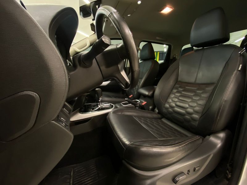 Nissan FRONTIER 2.3 16V TURBO DIESEL XE CD 4X4 AUTOMÁTICO 2023/2024 DRSUL SEMINOVOS CAXIAS DO SUL – LAJEADO – SANTA CRUZ DO SUL / Carros no Vale Nissan FRONTIER 2.3 16V TURBO DIESEL XE CD 4X4 AUTOMÁTICO 2023/2024 DRSUL SEMINOVOS CAXIAS DO SUL – LAJEADO – SANTA CRUZ DO SUL / Carros no Vale