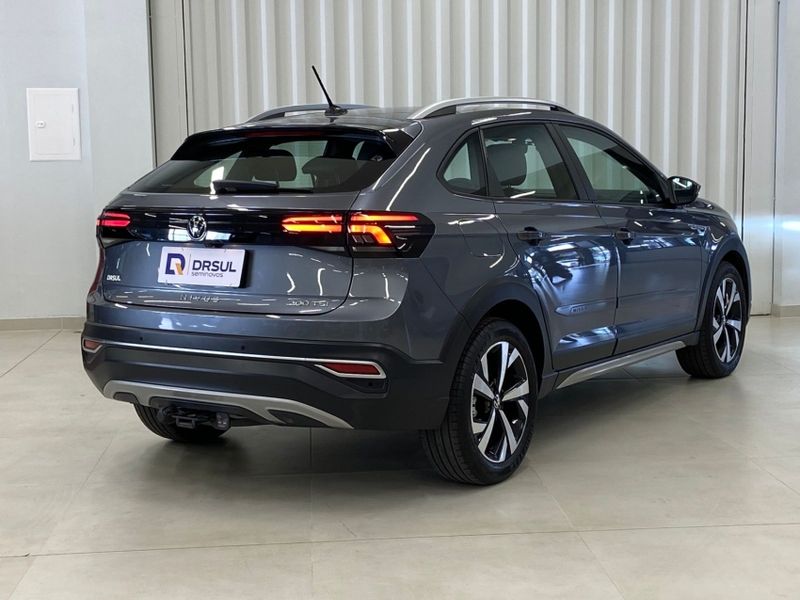 Volkswagen NIVUS 1.0 200 TSI TOTAL FLEX HIGHLINE AUTOMÁTICO 2023/2024 DRSUL SEMINOVOS CAXIAS DO SUL – LAJEADO – SANTA CRUZ DO SUL / Carros no Vale Volkswagen NIVUS 1.0 200 TSI TOTAL FLEX HIGHLINE AUTOMÁTICO 2023/2024 DRSUL SEMINOVOS CAXIAS DO SUL – LAJEADO – SANTA CRUZ DO SUL / Carros no Vale