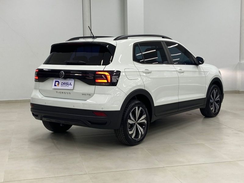 Volkswagen T-CROSS 1.0 200 TSI TOTAL FLEX AUTOMÁTICO 2023/2024 DRSUL SEMINOVOS CAXIAS DO SUL – LAJEADO – SANTA CRUZ DO SUL / Carros no Vale