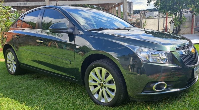 Chevrolet CRUZE 1.8 LTZ 16V FLEX 4P AUTOMÁTICO 2013/2014 CAMINHÕES & CAMIONETAS PASSO FUNDO / Carros no Vale