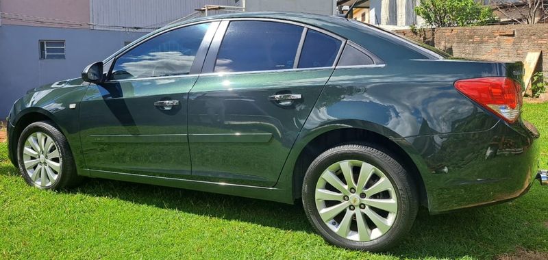 Chevrolet CRUZE 1.8 LTZ 16V FLEX 4P AUTOMÁTICO 2013/2014 CAMINHÕES & CAMIONETAS PASSO FUNDO / Carros no Vale