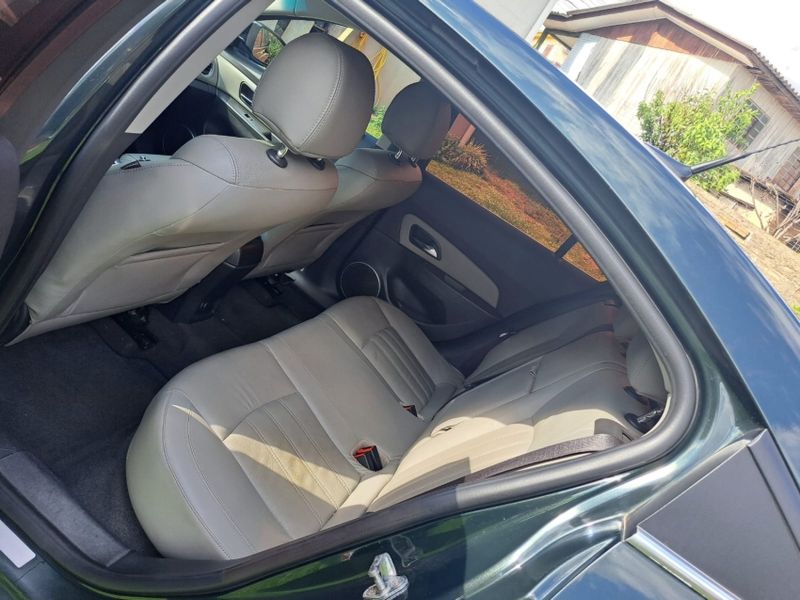 Chevrolet CRUZE 1.8 LTZ 16V FLEX 4P AUTOMÁTICO 2013/2014 CAMINHÕES & CAMIONETAS PASSO FUNDO / Carros no Vale