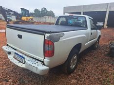 Chevrolet S10 2.8 4X2 CS 12V TURBO INTERCOOLER DIESEL 2P MANUAL 2001/2001 CAMINHÕES & CAMIONETAS PASSO FUNDO / Carros no Vale