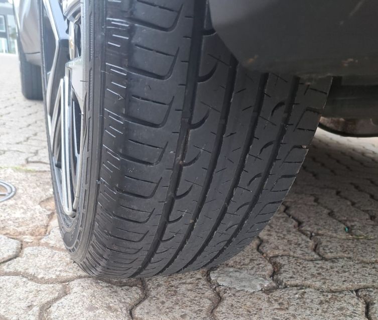 Chevrolet TRACKER 1.0 TURBO FLEX LT AUTOMÁTICO 2024/2025 CAMINHÕES & CAMIONETAS PASSO FUNDO / Carros no Vale