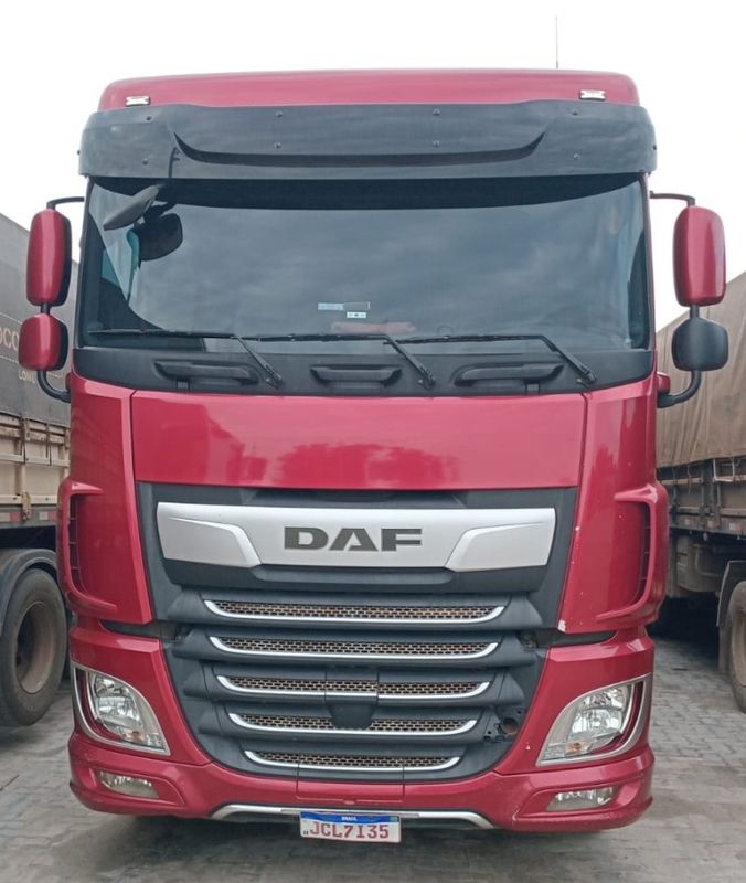 DAF XF 530 XF FTT530 6×4 Space Cab (E6) 2023/2024 CAMINHÕES & CAMIONETAS PASSO FUNDO / Carros no Vale