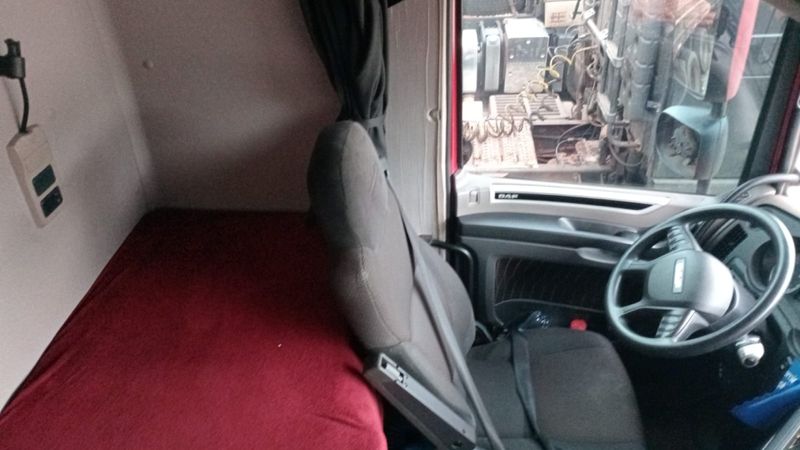 DAF XF 530 XF FTT530 6×4 Space Cab (E6) 2023/2024 CAMINHÕES & CAMIONETAS PASSO FUNDO / Carros no Vale