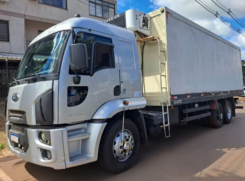 Ford Cargo 2429 E 6×2 Turbo (E5) 2014/2015 CAMINHÕES & CAMIONETAS PASSO FUNDO / Carros no Vale