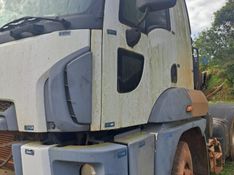 Ford Cargo 2842 E Turbo 6×2 2014/2014 CAMINHÕES & CAMIONETAS PASSO FUNDO / Carros no Vale