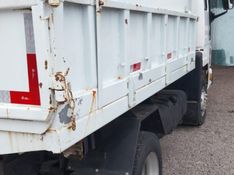 Ford Cargo 815 Caçamba 2002/2002 CAMINHÕES & CAMIONETAS PASSO FUNDO / Carros no Vale