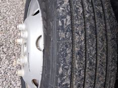 Ford Cargo 815 Caçamba 2002/2002 CAMINHÕES & CAMIONETAS PASSO FUNDO / Carros no Vale