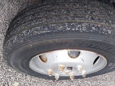 Ford Cargo 815 Caçamba 2002/2002 CAMINHÕES & CAMIONETAS PASSO FUNDO / Carros no Vale
