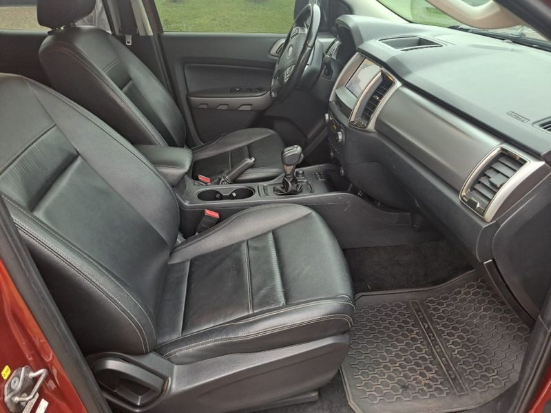 Ford RANGER 3.2 LIMITED 4X4 CD 20V DIESEL 4P AUTOMÁTICO 2020/2021 CAMINHÕES & CAMIONETAS PASSO FUNDO / Carros no Vale Ford RANGER 3.2 LIMITED 4X4 CD 20V DIESEL 4P AUTOMÁTICO 2020/2021 CAMINHÕES & CAMIONETAS PASSO FUNDO / Carros no Vale
