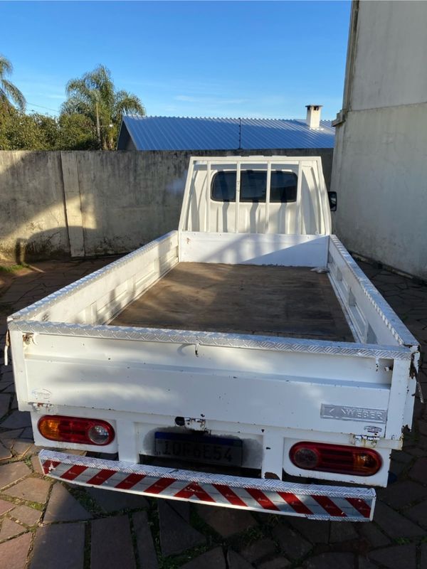 Hyundai HR 2.5 TCI HD LONGO COM CAÇAMBA 4X2 8V 97CV TURBO INTERCOOLER DIESEL 2P MANUAL 2008/2009 CAMINHÕES & CAMIONETAS PASSO FUNDO / Carros no Vale