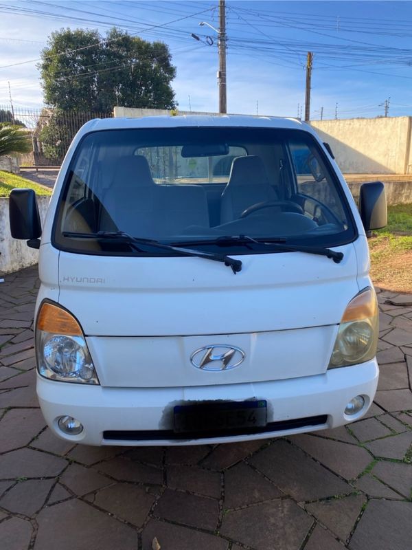 Hyundai HR 2.5 TCI HD LONGO COM CAÇAMBA 4X2 8V 97CV TURBO INTERCOOLER DIESEL 2P MANUAL 2008/2009 CAMINHÕES & CAMIONETAS PASSO FUNDO / Carros no Vale