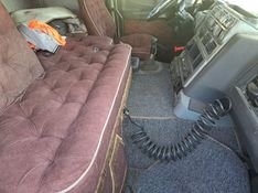 Iveco Stralis NR 570-S41T 3-Eixos 2p 2011/2011 CAMINHÕES & CAMIONETAS PASSO FUNDO / Carros no Vale