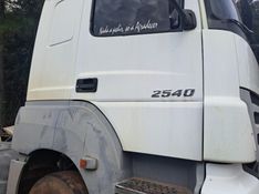 Mercedes-Benz 2540 Axor 2540 S 6×2 2p 2009/2009 CAMINHÕES & CAMIONETAS PASSO FUNDO / Carros no Vale