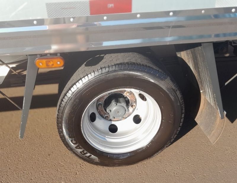 Mercedes-Benz SPRINTER 2.2 CDI DIESEL CHASSIS 516 EXTRA LONGO MANUAL 2021/2022 CAMINHÕES & CAMIONETAS PASSO FUNDO / Carros no Vale Mercedes-Benz SPRINTER 2.2 CDI DIESEL CHASSIS 516 EXTRA LONGO MANUAL 2021/2022 CAMINHÕES & CAMIONETAS PASSO FUNDO / Carros no Vale