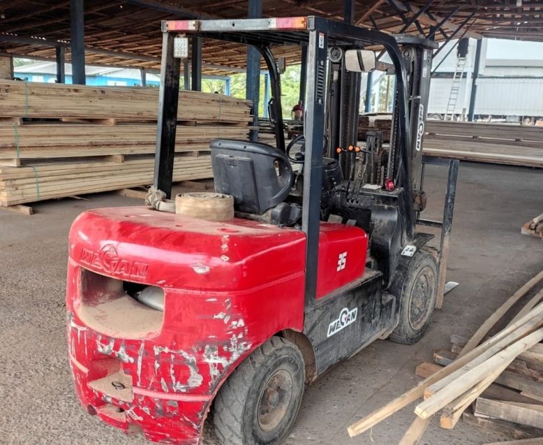 Outros Outros Empilhadeira 2020/2020 CAMINHÕES & CAMIONETAS PASSO FUNDO / Carros no Vale