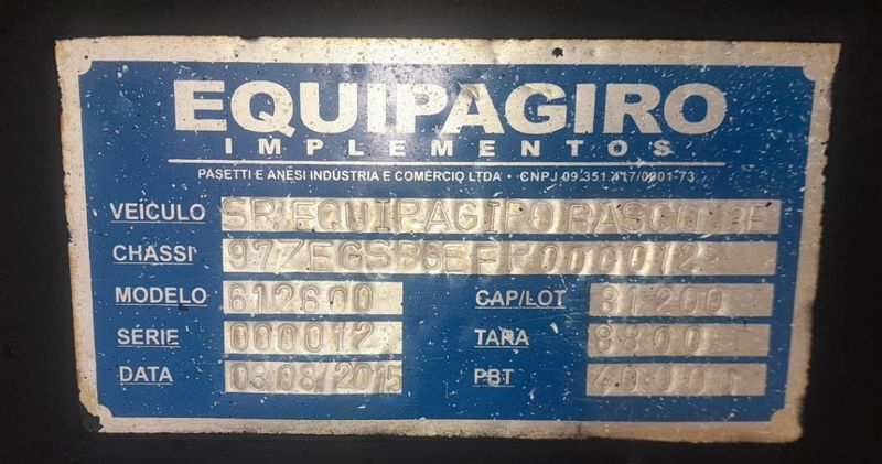 Outros Outros Equipa Giro Carreta Basculante 3 Eixos 40 M3 2015/2015 CAMINHÕES & CAMIONETAS PASSO FUNDO / Carros no Vale