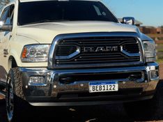 Ram 2500 6.7 LARAMIE 4X4 CD I6 TURBO DIESEL 4P AUTOMÁTICO 2018/2018 CAMINHÕES & CAMIONETAS PASSO FUNDO / Carros no Vale