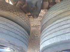 Randon Frigorífico Câmara Fria 1999/2000 CAMINHÕES & CAMIONETAS PASSO FUNDO / Carros no Vale