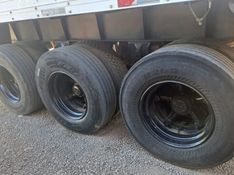 Randon Frigorífico Câmara Fria 1999/2000 CAMINHÕES & CAMIONETAS PASSO FUNDO / Carros no Vale