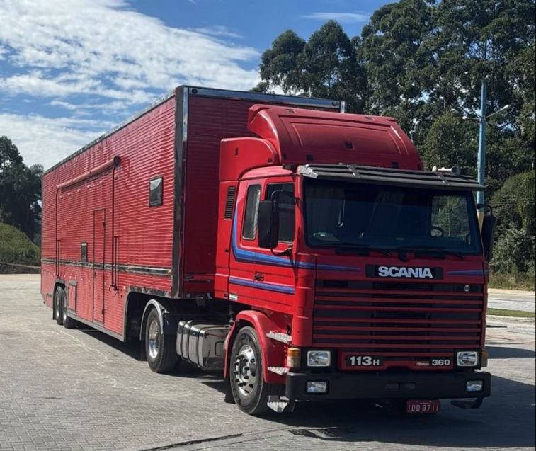 Scania R 113 Motor Home 1995/1995 CAMINHÕES & CAMIONETAS PASSO FUNDO / Carros no Vale Scania R 113 Motor Home 1995/1995 CAMINHÕES & CAMIONETAS PASSO FUNDO / Carros no Vale
