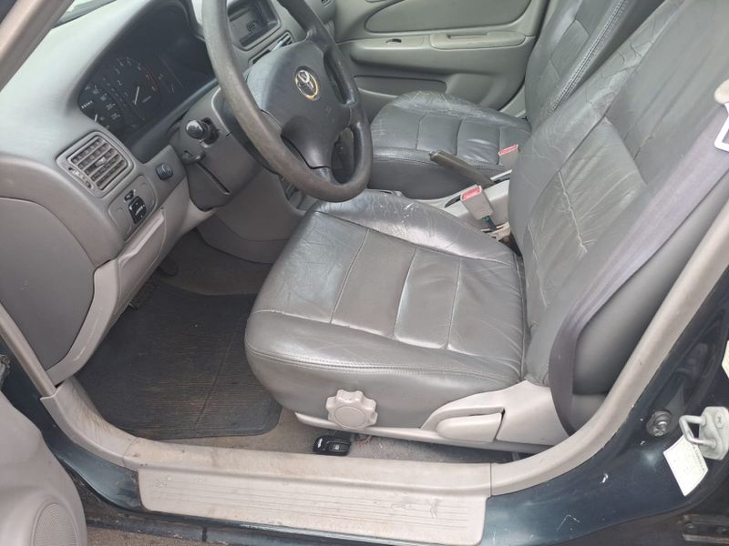 Toyota COROLLA 1.8 XEI 16V FLEX 4P AUTOMÁTICO 1999/1999 CAMINHÕES & CAMIONETAS PASSO FUNDO / Carros no Vale