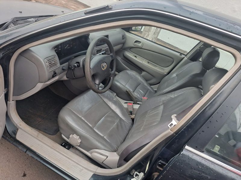 Toyota COROLLA 1.8 XEI 16V FLEX 4P AUTOMÁTICO 1999/1999 CAMINHÕES & CAMIONETAS PASSO FUNDO / Carros no Vale