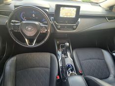 Toyota COROLLA 2.0 VVT-IE FLEX GLI DIRECT SHIFT 2024/2024 CAMINHÕES & CAMIONETAS PASSO FUNDO / Carros no Vale