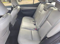 Toyota COROLLA 2.0 XEI 16V FLEX 4P AUTOMÁTICO 2015/2015 CAMINHÕES & CAMIONETAS PASSO FUNDO / Carros no Vale