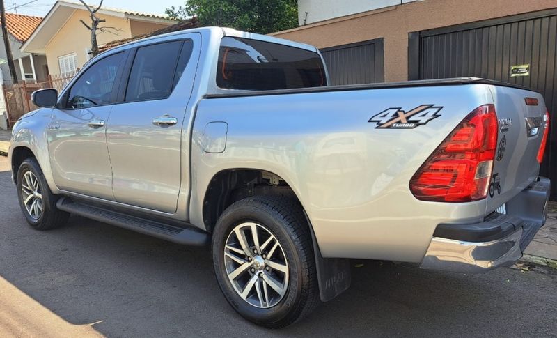 Toyota HILUX 2.8 SRV 4X4 CD 16V DIESEL 4P AUTOMÁTICO 2019/2020 CAMINHÕES & CAMIONETAS PASSO FUNDO / Carros no Vale Toyota HILUX 2.8 SRV 4X4 CD 16V DIESEL 4P AUTOMÁTICO 2019/2020 CAMINHÕES & CAMIONETAS PASSO FUNDO / Carros no Vale