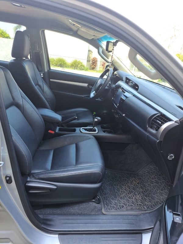 Toyota HILUX 2.8 SRV 4X4 CD 16V DIESEL 4P AUTOMÁTICO 2019/2020 CAMINHÕES & CAMIONETAS PASSO FUNDO / Carros no Vale Toyota HILUX 2.8 SRV 4X4 CD 16V DIESEL 4P AUTOMÁTICO 2019/2020 CAMINHÕES & CAMIONETAS PASSO FUNDO / Carros no Vale